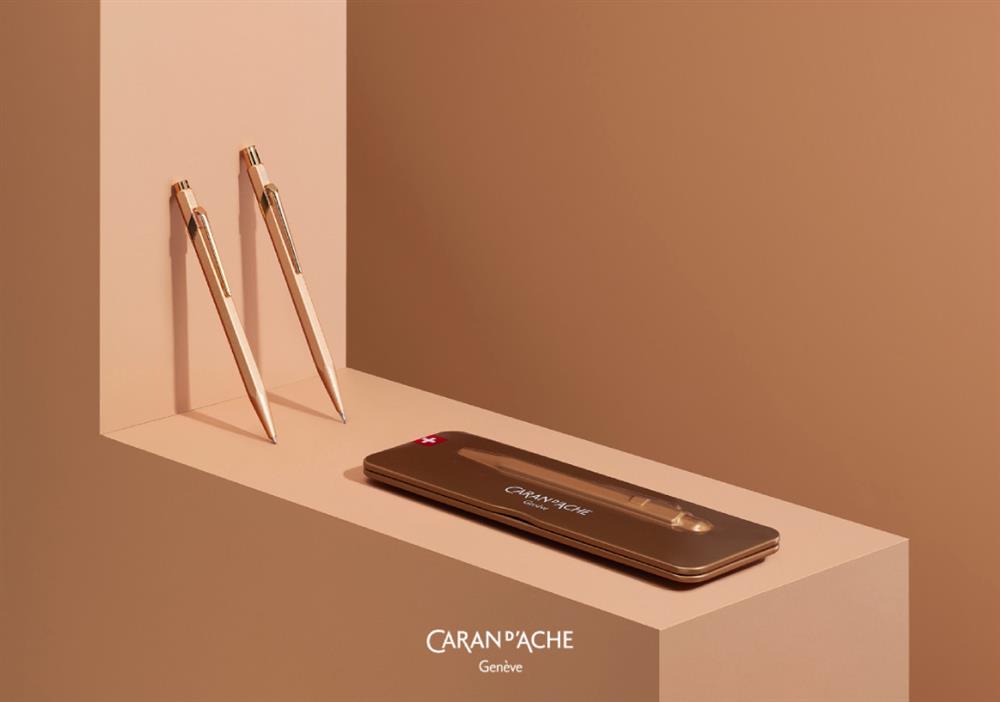 Kemični svničnik Caran d'Ache 849 Brut Rosé Premium + etui